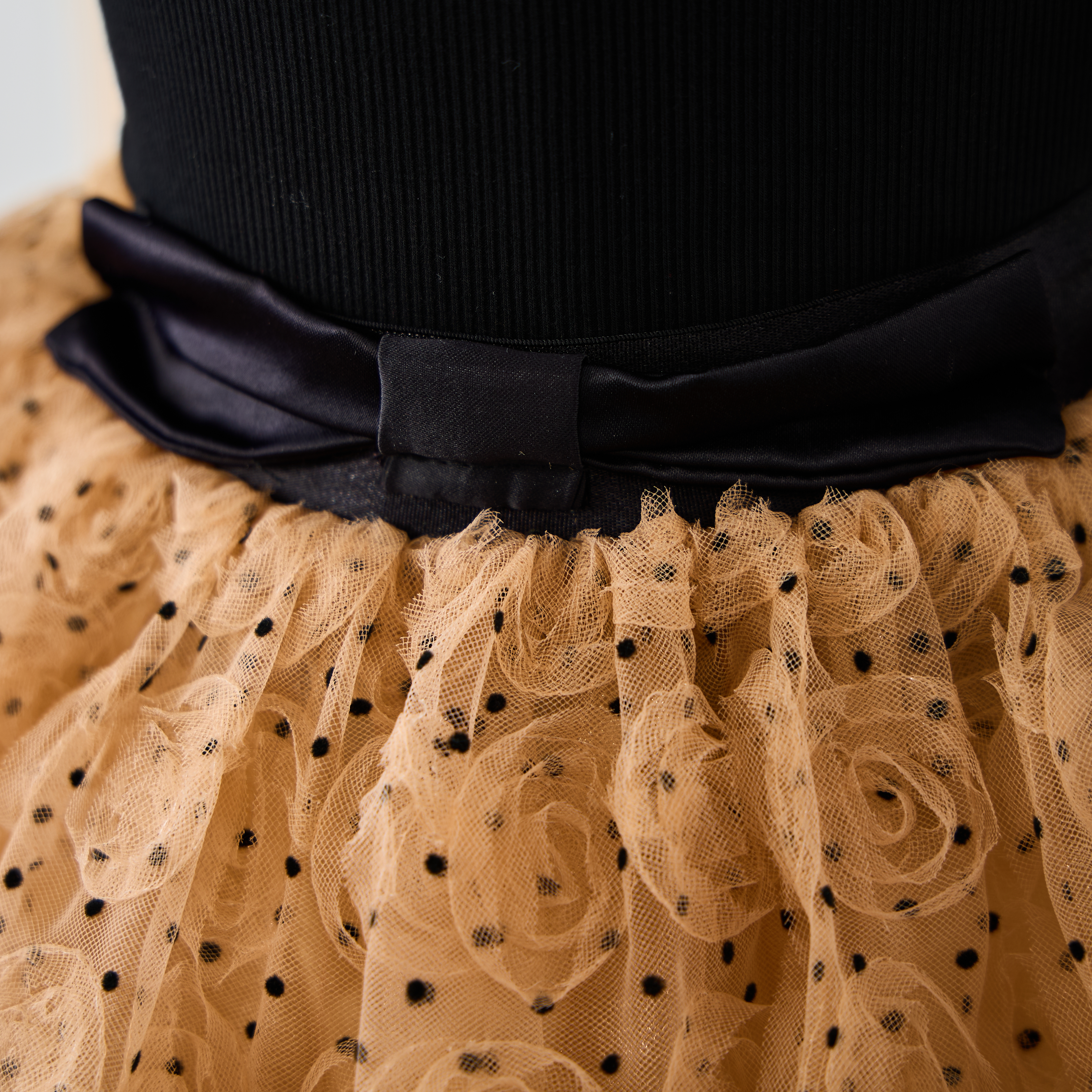 Knitted Feather-trimmed Long Sleeve Midi Tops&skirts Set - image 9