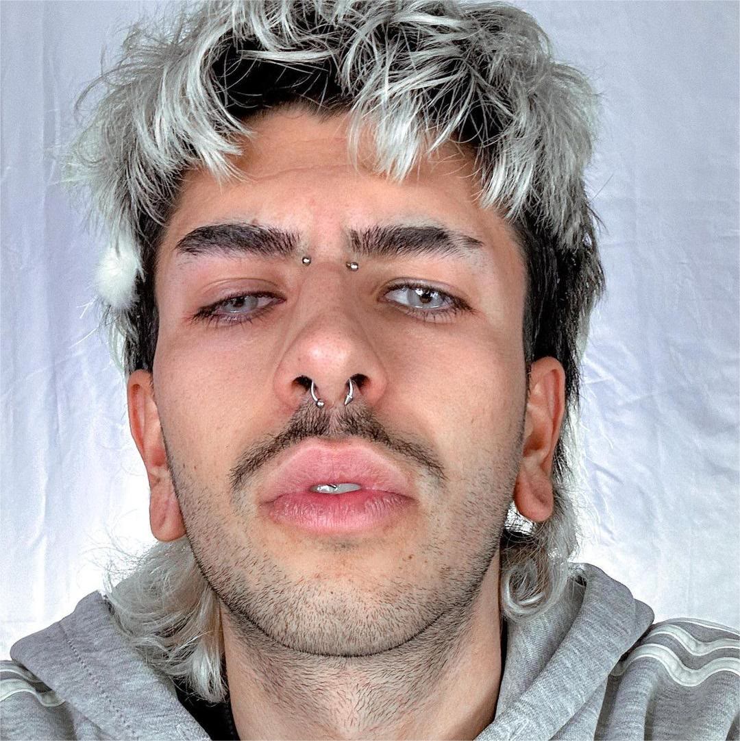 Coleyes Crystal Grey Men Colored Contacts - image 3